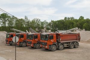 Isporuka kamenih agregata sa Terakop-ovim voznim parkom